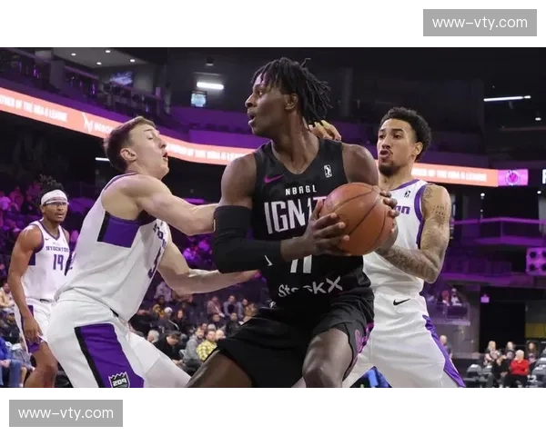 热火进攻效率115.1联盟第13 有效命中率53.7%联盟第19